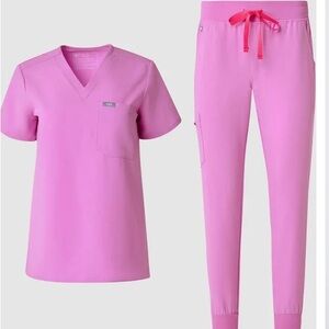 FIGS- Women's Pink Cloud Jogger Set